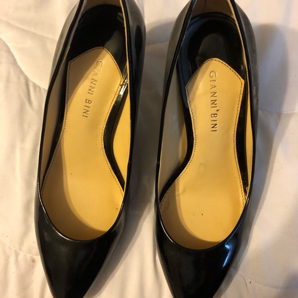 Gianni Bini Heels - Picture 2 of 5